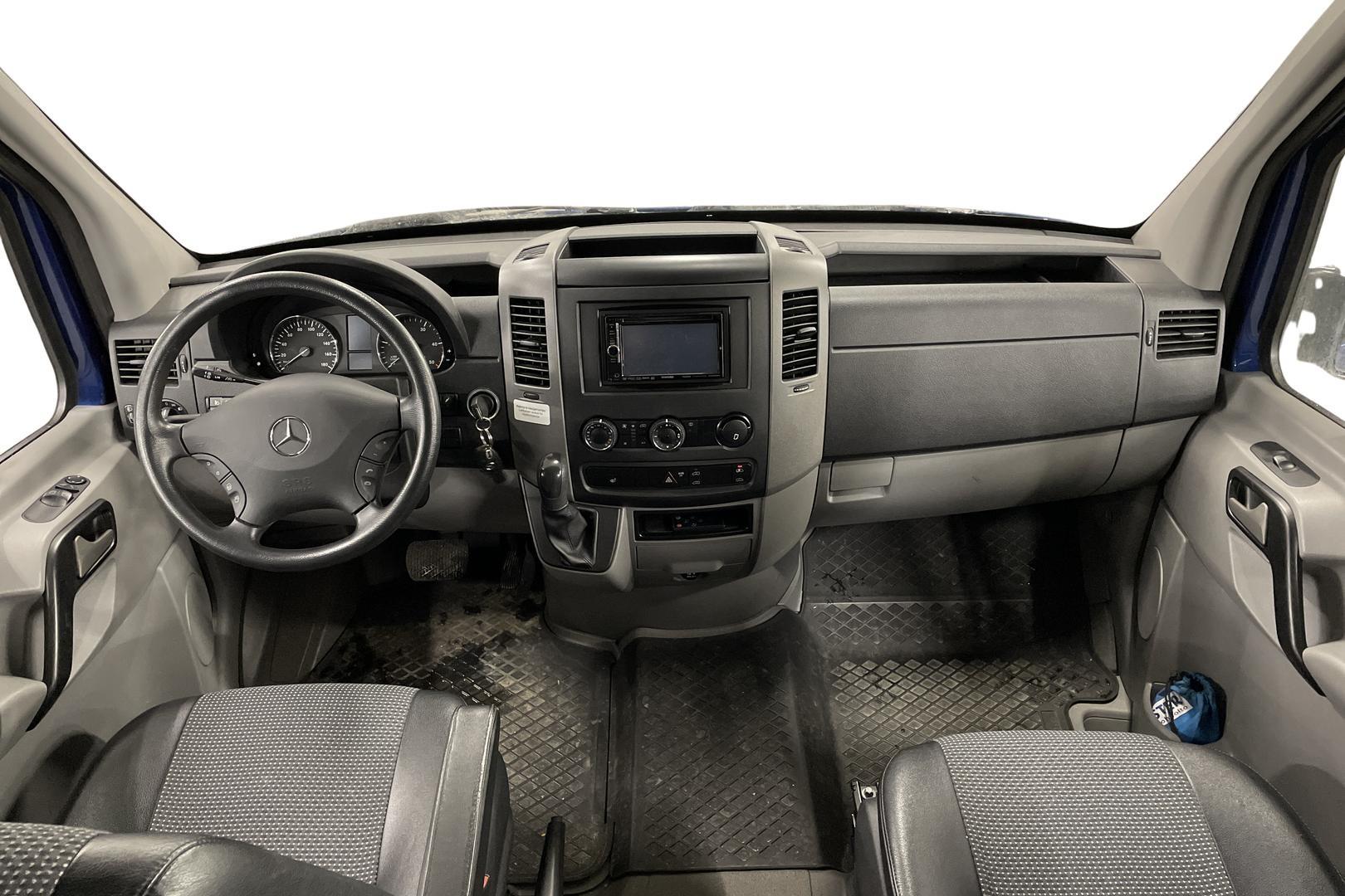 Mercedes-Benz Sprinter 2013