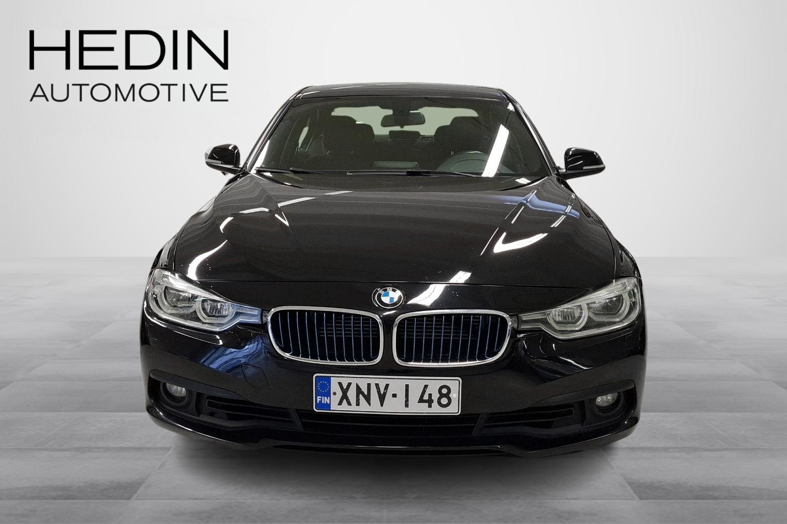 BMW 330 2016