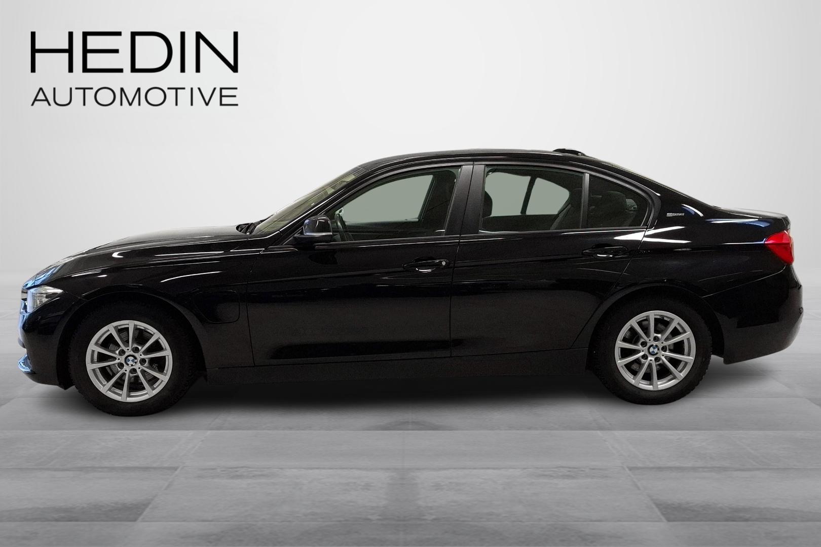 BMW 330 2016