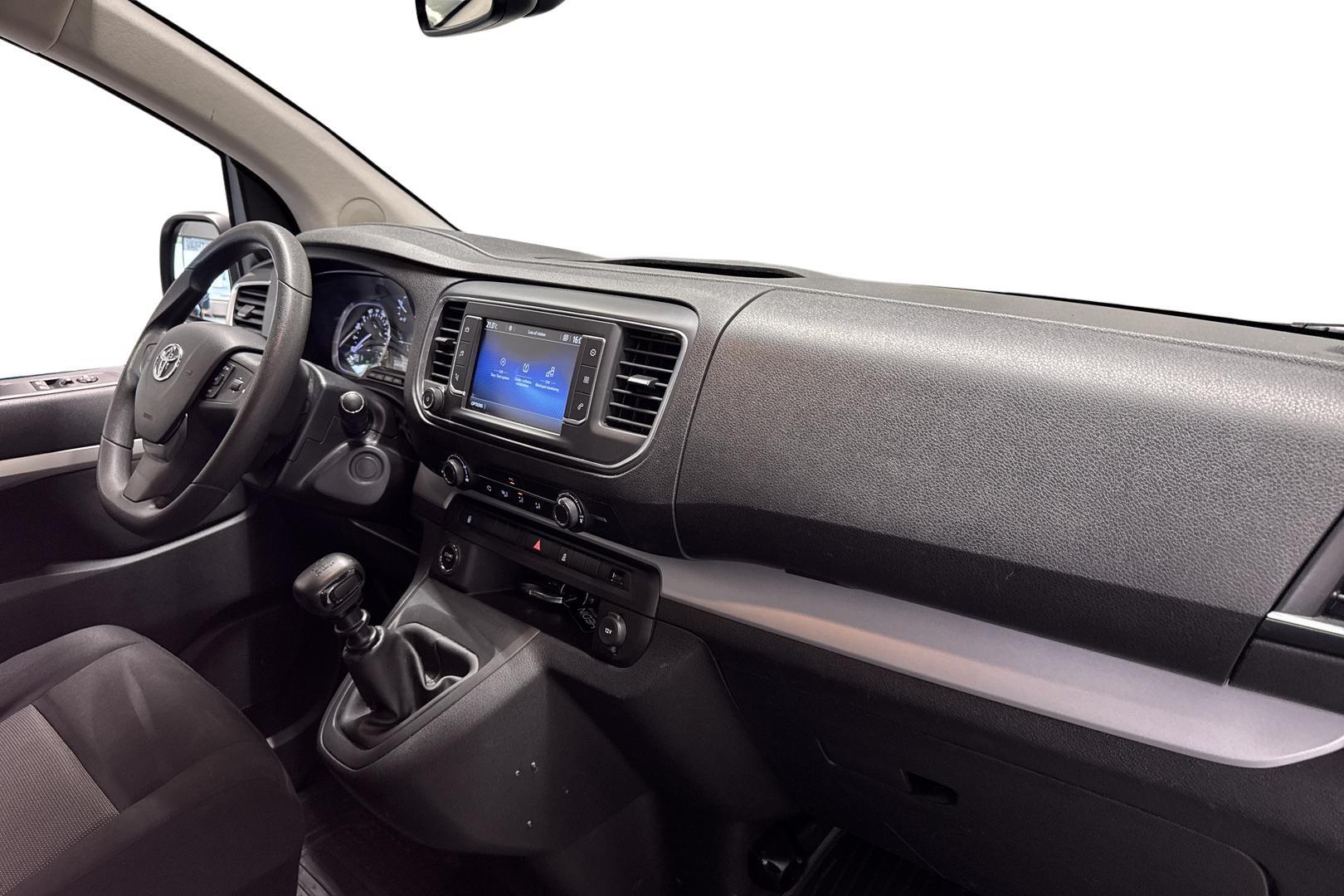 Toyota Proace Verso 2017