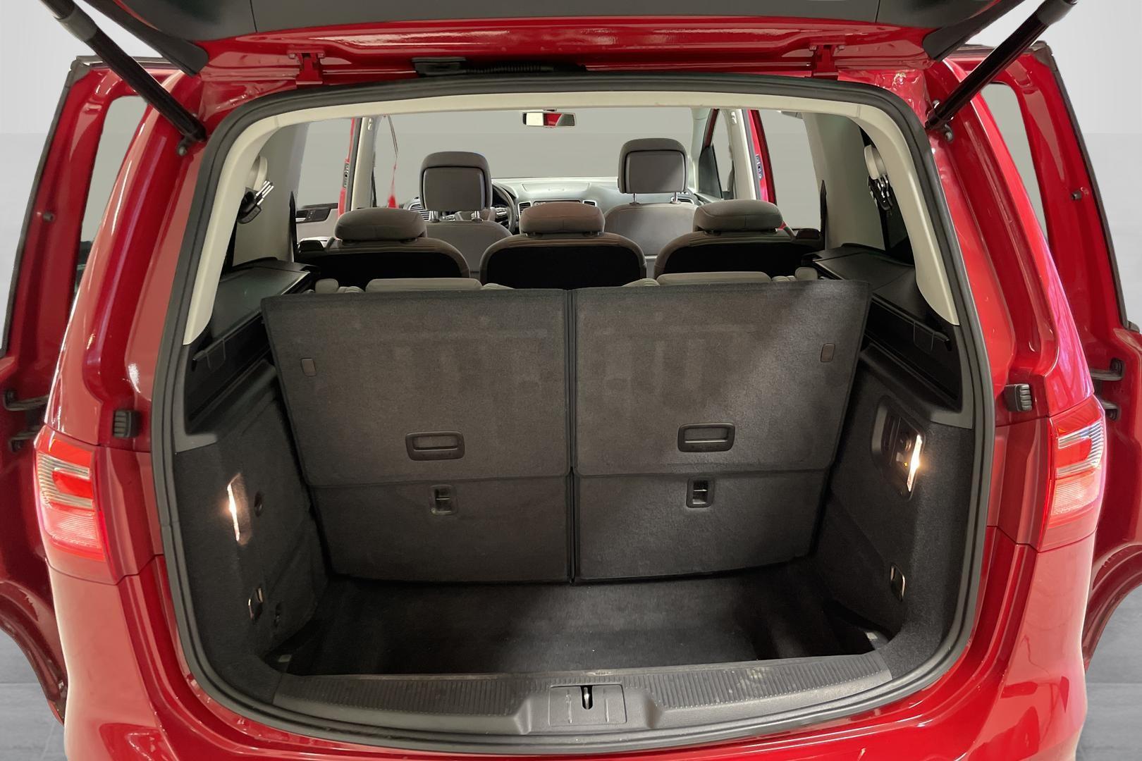 Seat Alhambra 2015