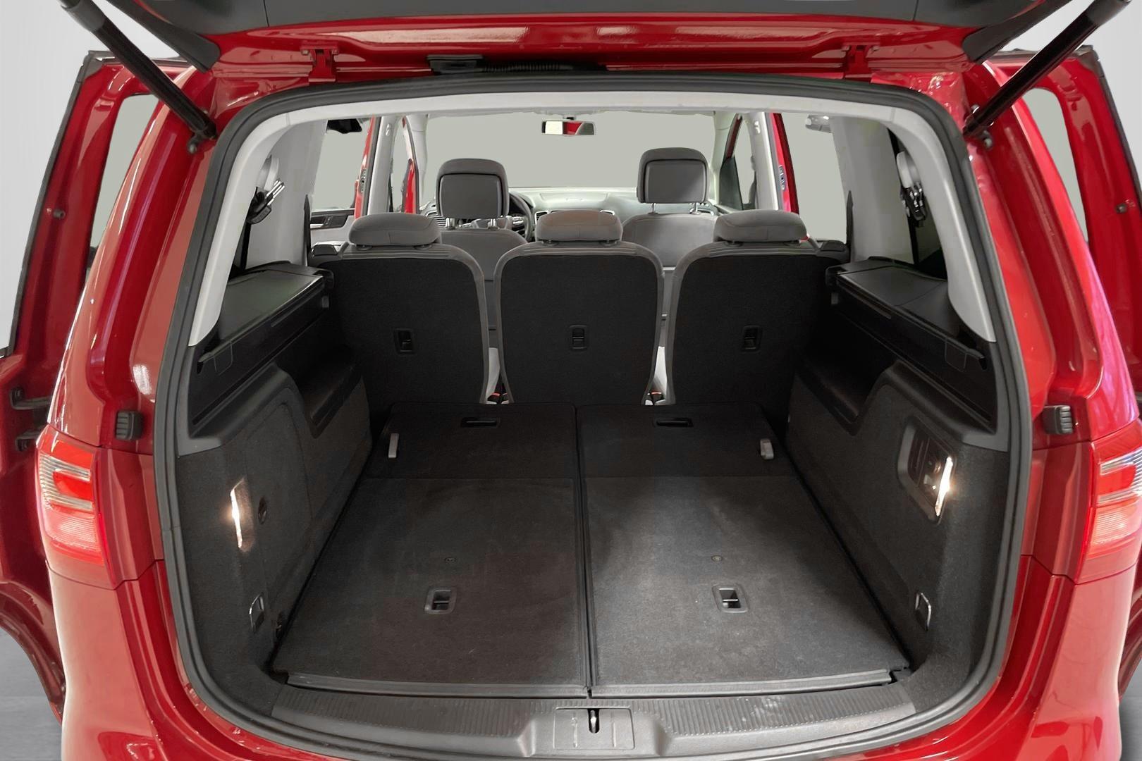 Seat Alhambra 2015