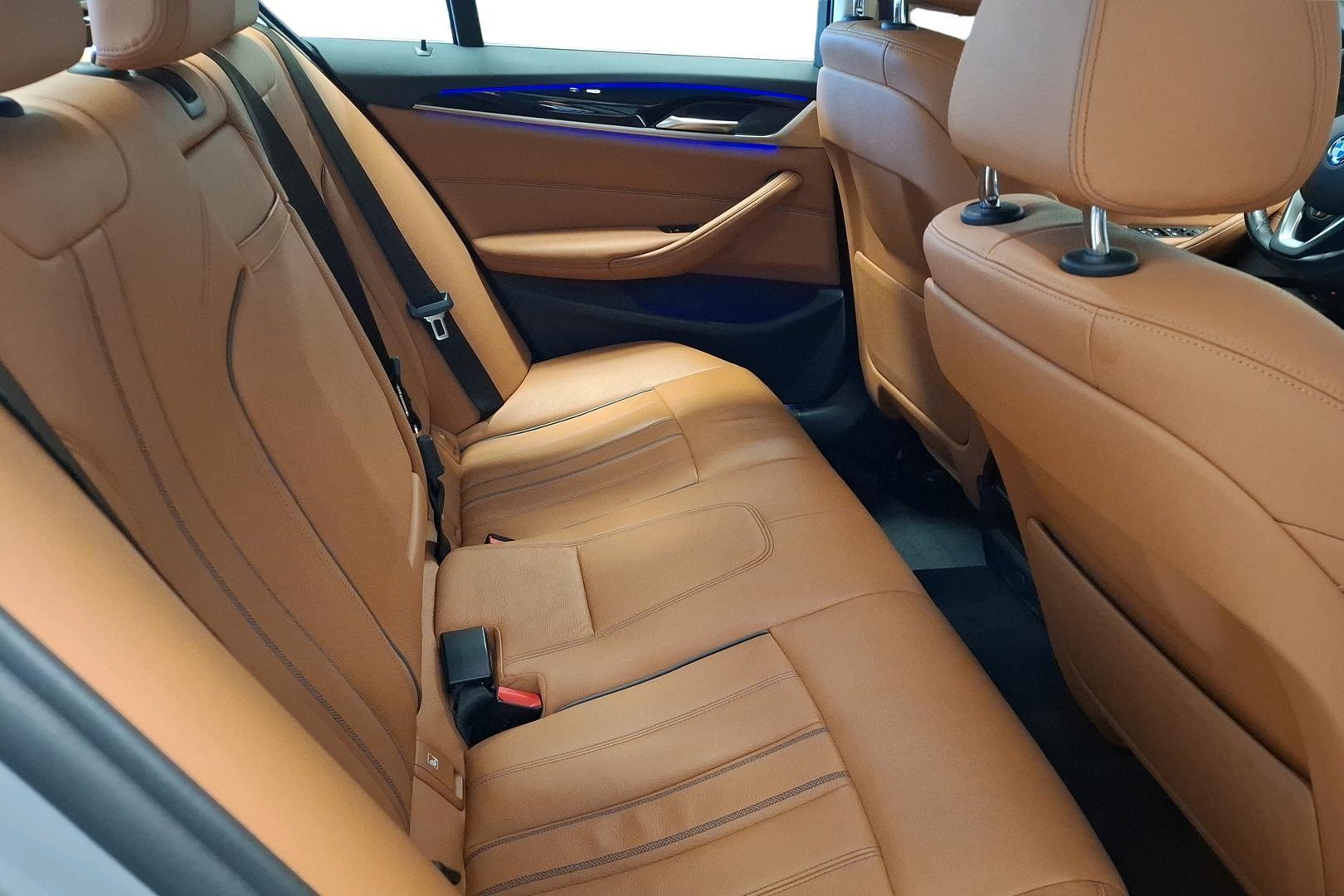 BMW 530 2019
