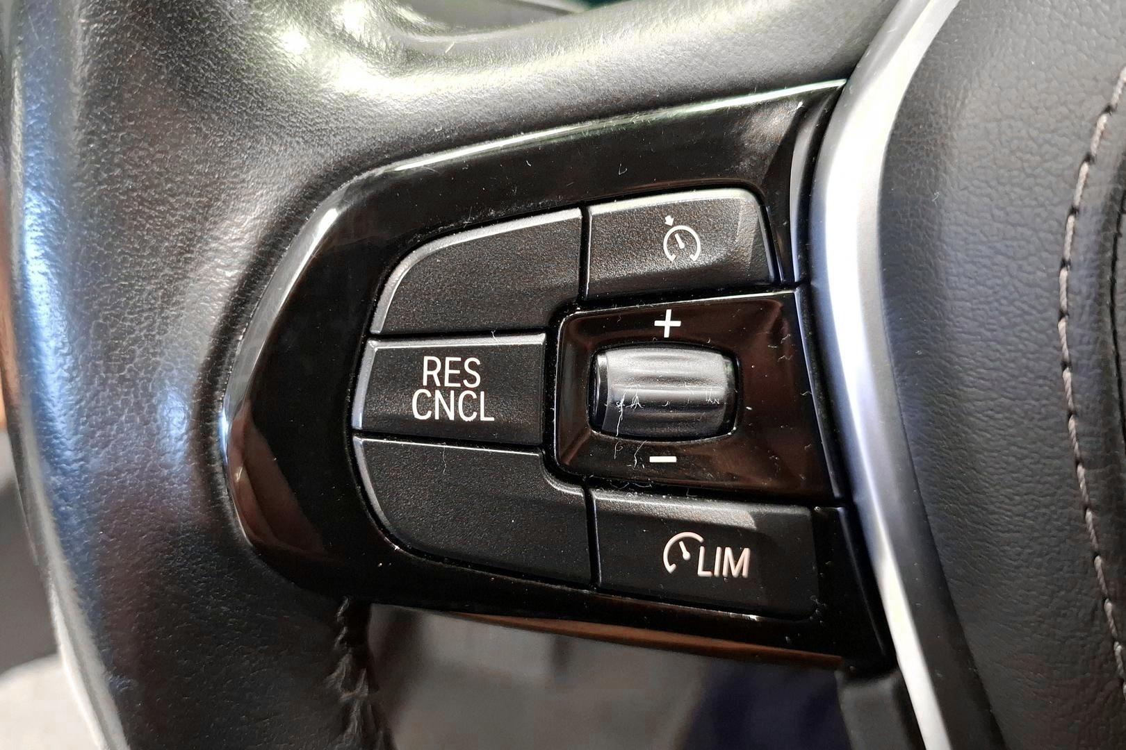 BMW 530 2019