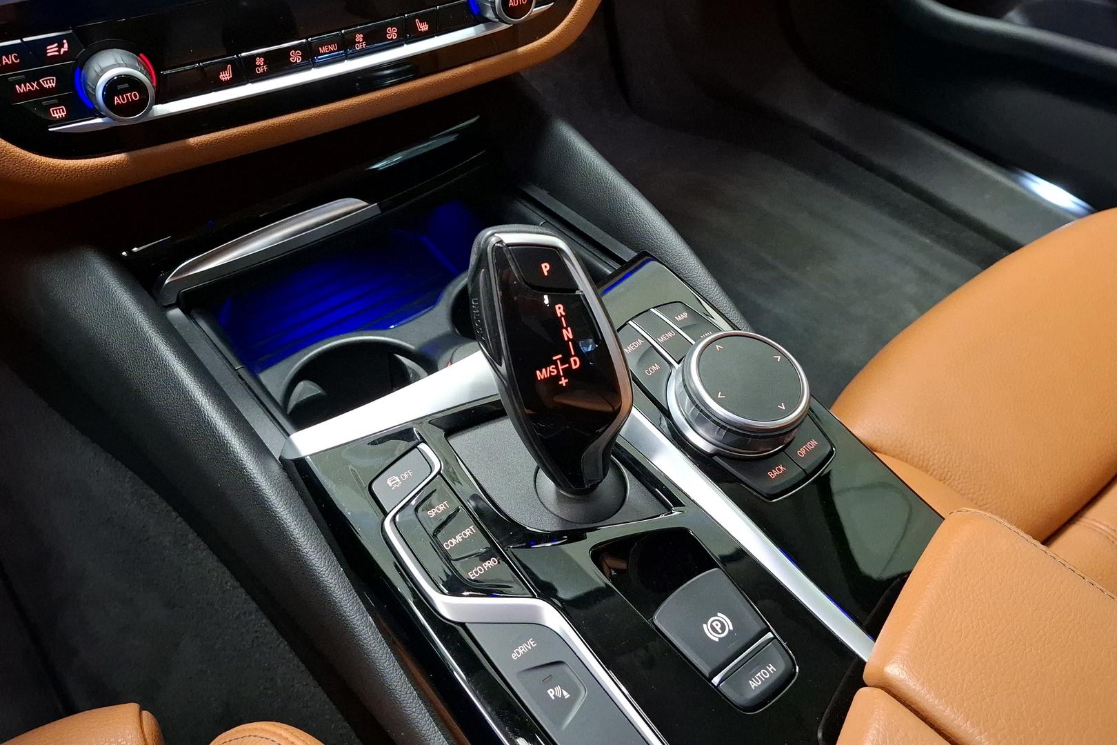 BMW 530 2019