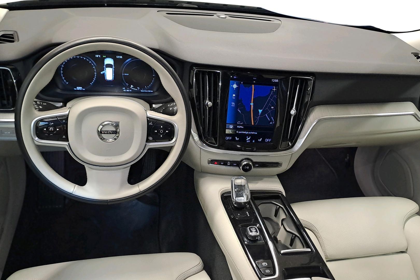 Volvo V60 2022