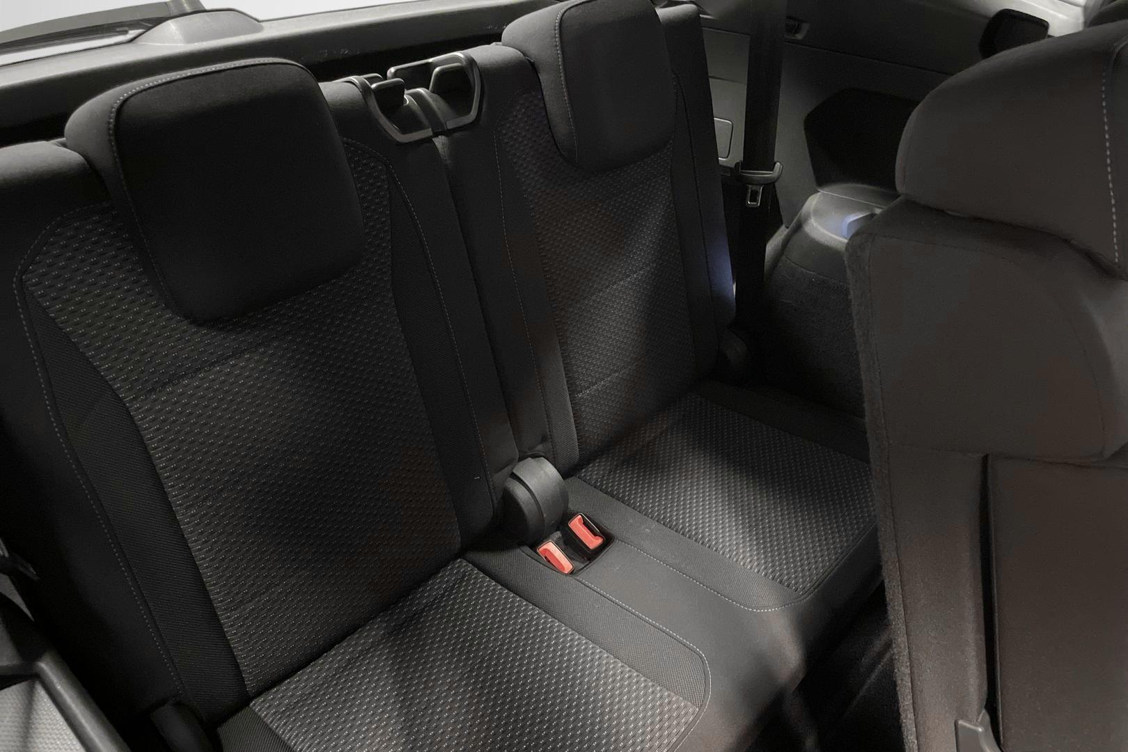 Volkswagen Tiguan Allspace 13
