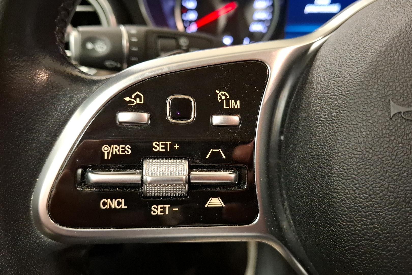 Mercedes-Benz C 2020