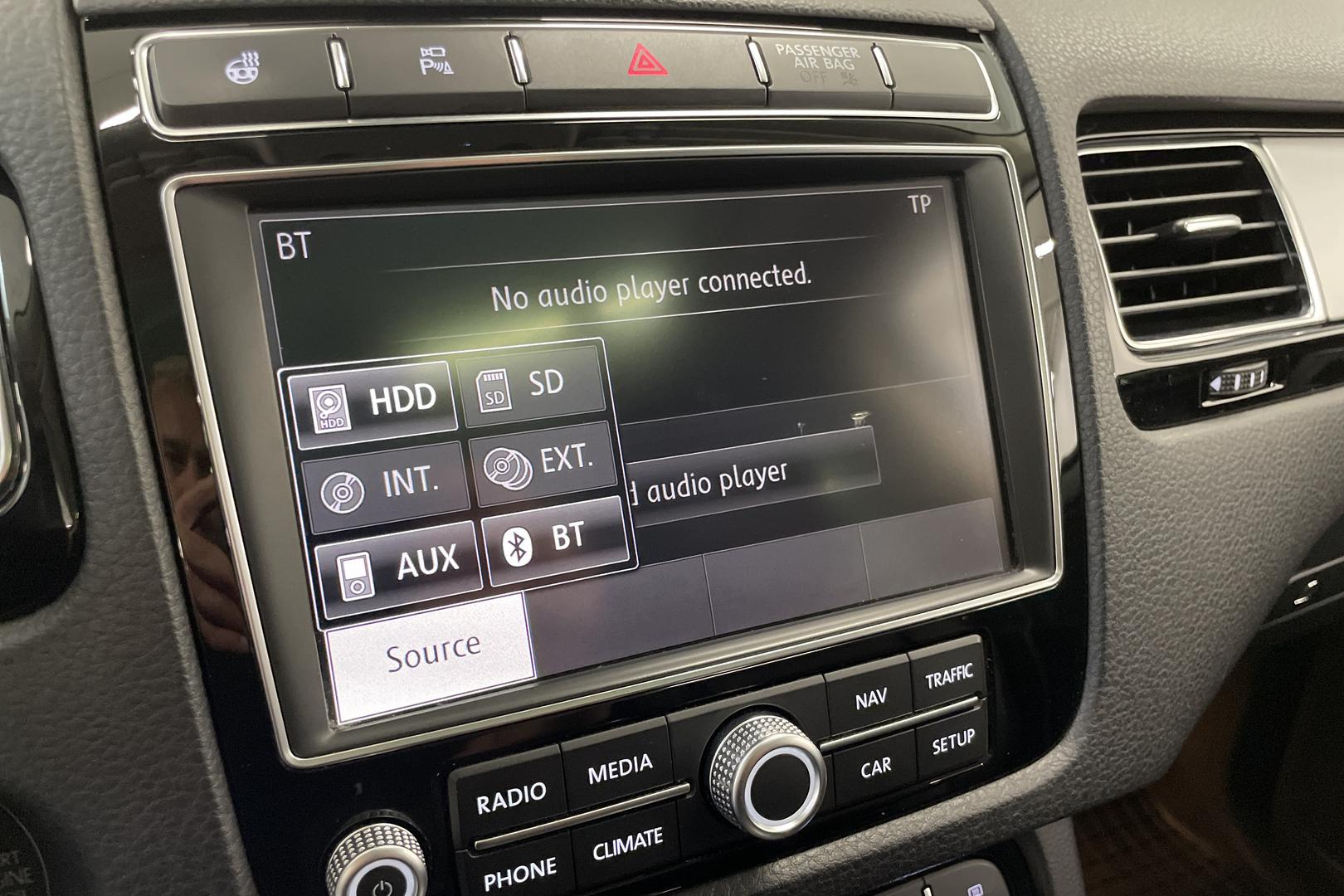 VOLKSWAGEN TOUAREG 24