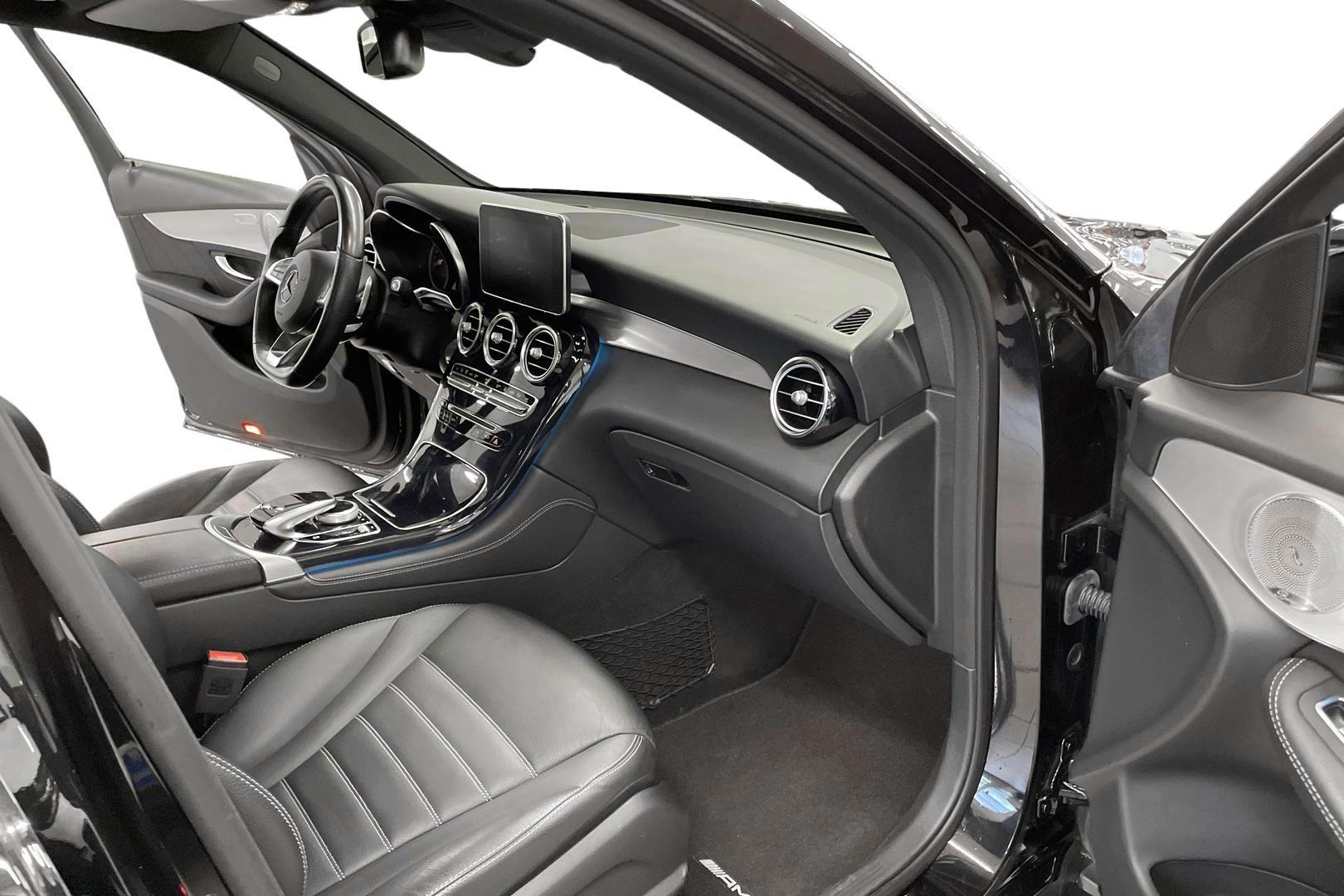 MERCEDES-BENZ GLC 2019