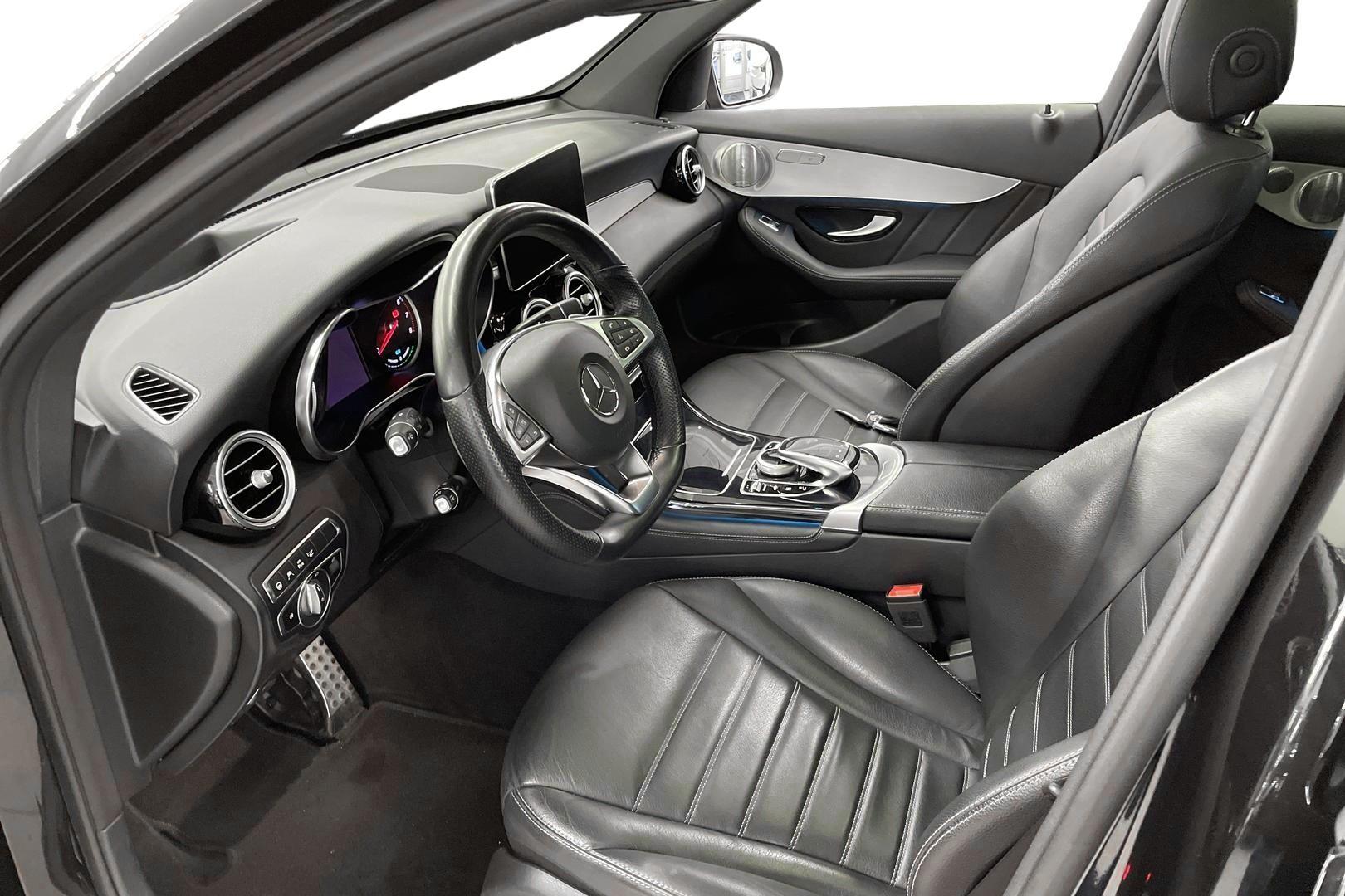 MERCEDES-BENZ GLC 2019