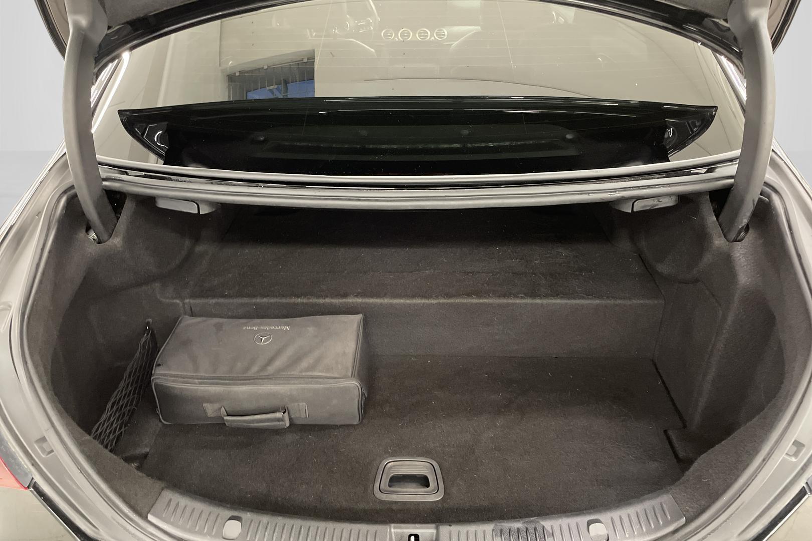 MERCEDES-BENZ E 2021