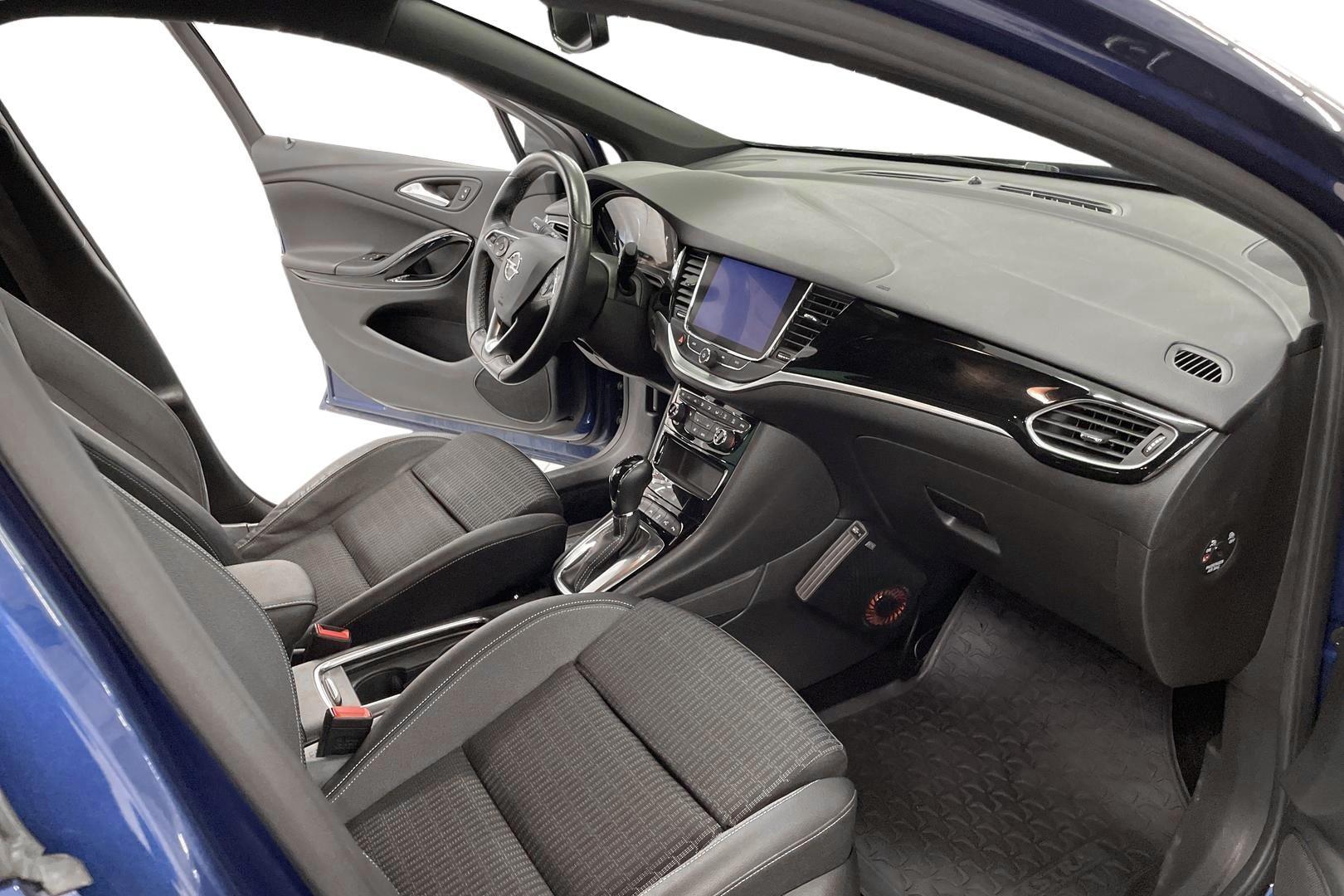 OPEL ASTRA 2021