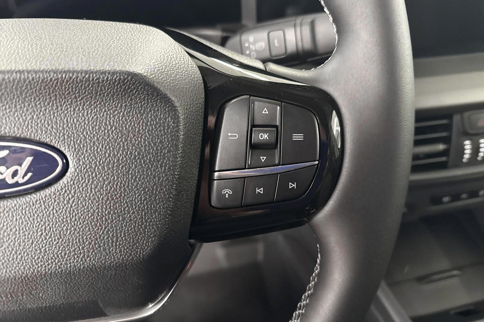 Ford Transit Courier 2025