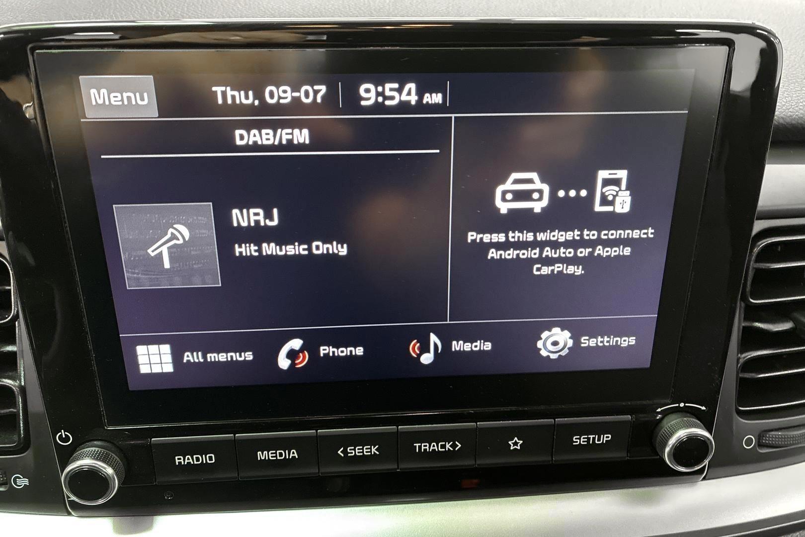 KIA STONIC 2024
