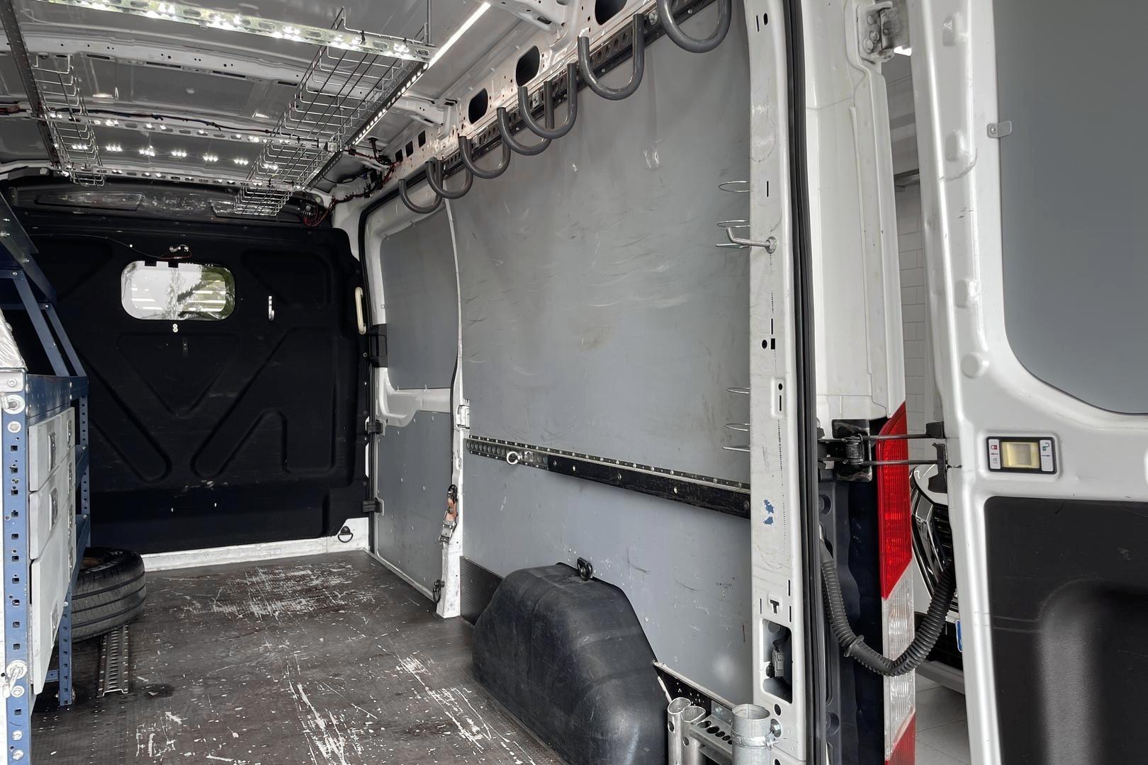 FORD TRANSIT 2020
