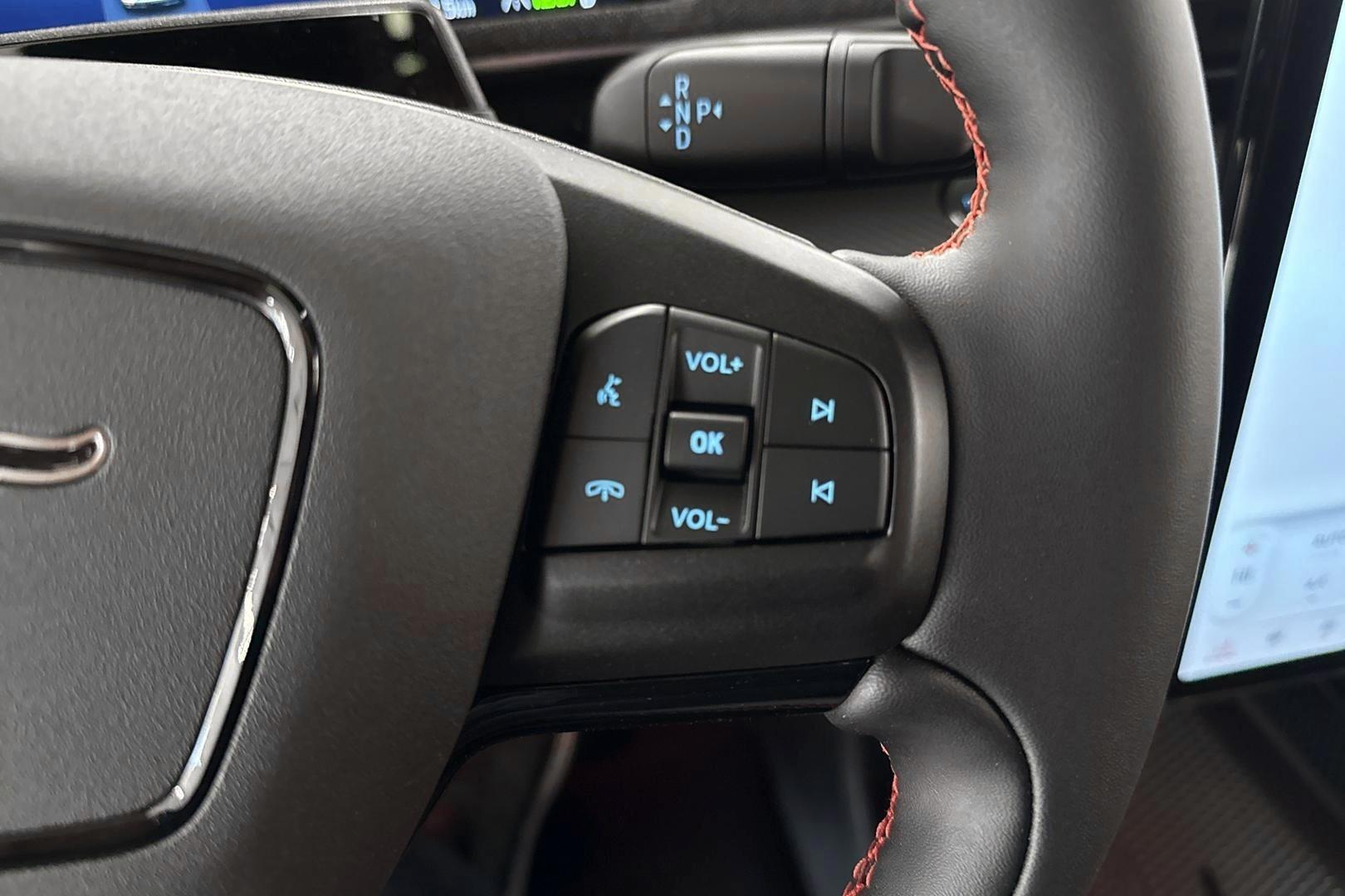 Ford Mustang Mach-E 2025