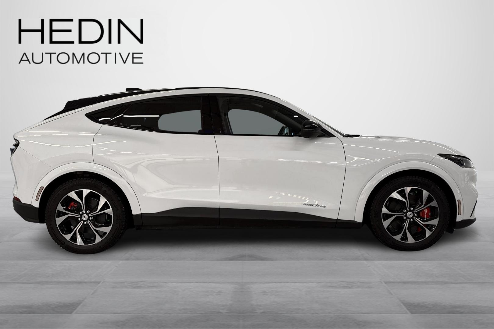 Ford Mustang Mach-E 2025