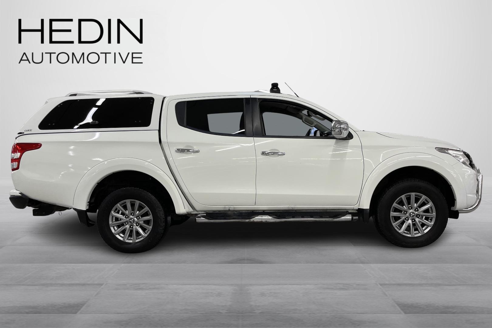 MITSUBISHI L200 2016