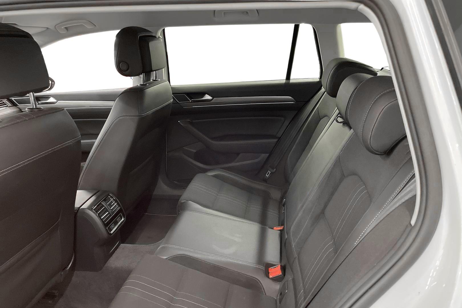 VOLKSWAGEN PASSAT 2019