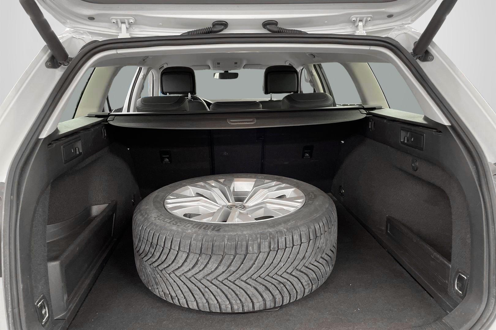 VOLKSWAGEN PASSAT 2019