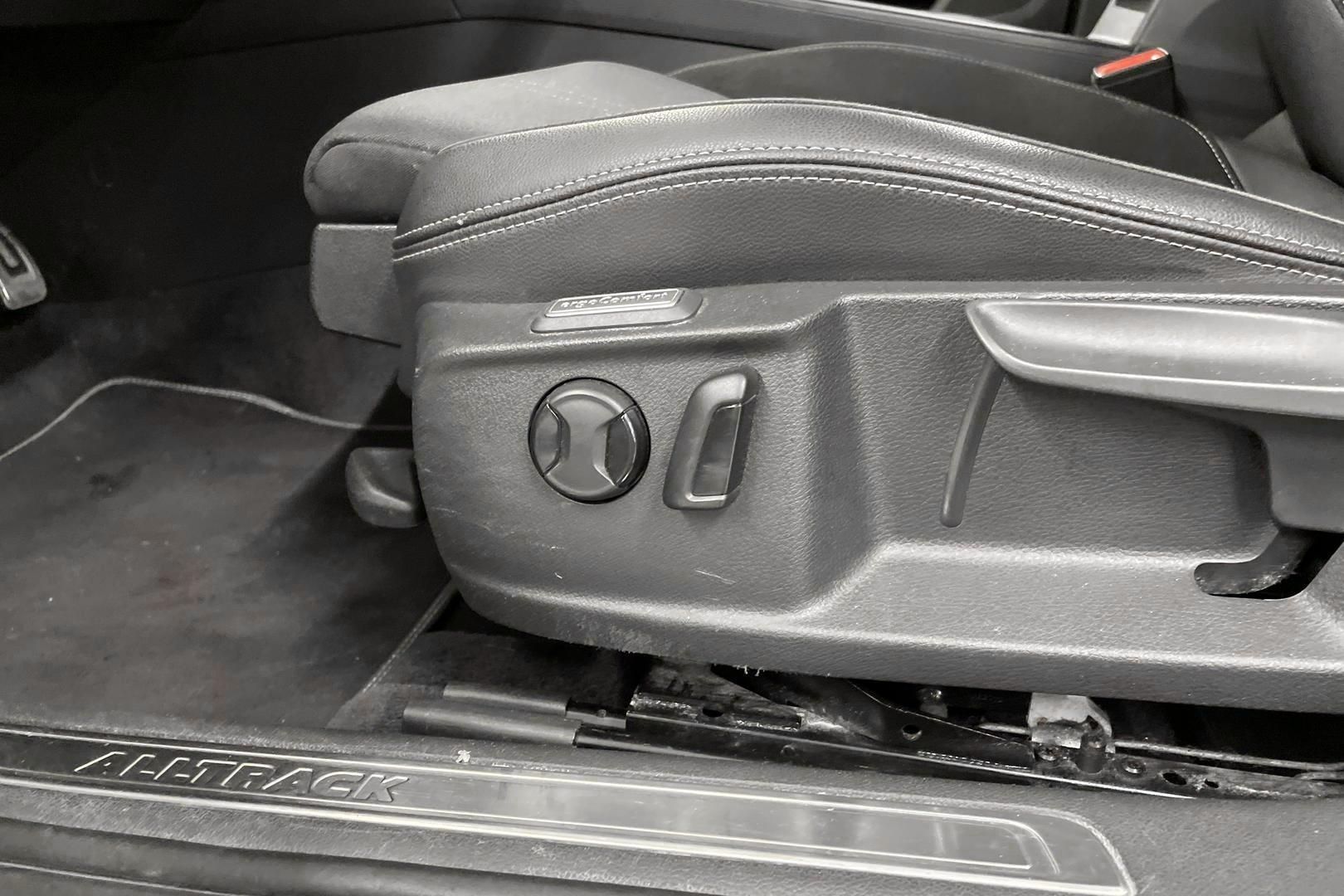 VOLKSWAGEN PASSAT 2019