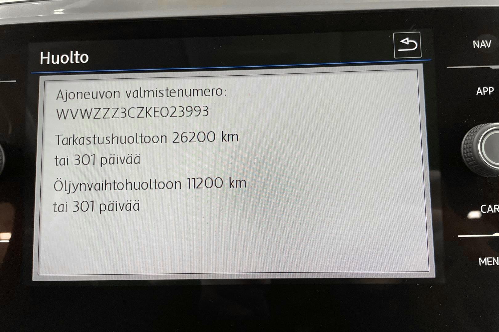 VOLKSWAGEN PASSAT 2019