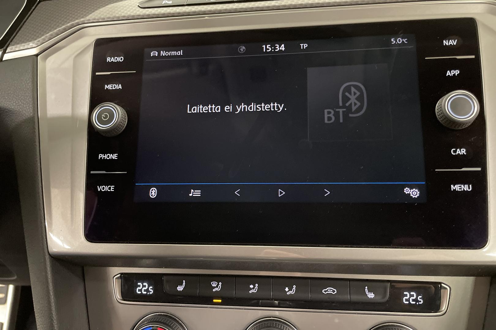 VOLKSWAGEN PASSAT 2019