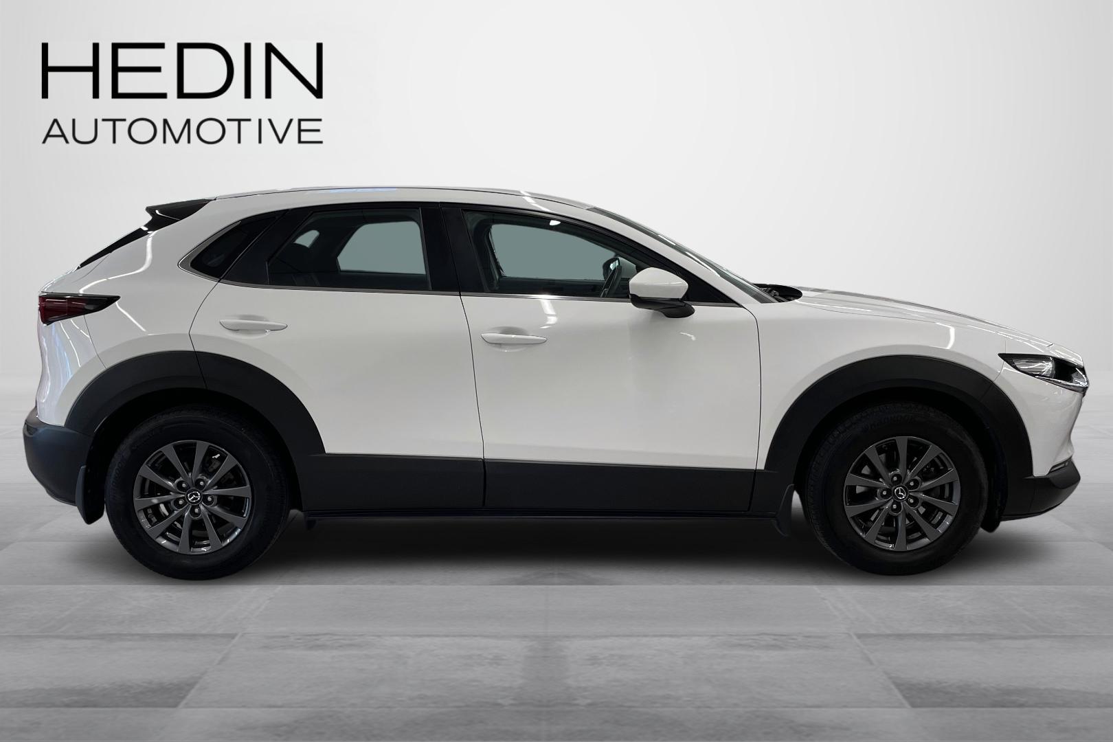 MAZDA CX-30 8