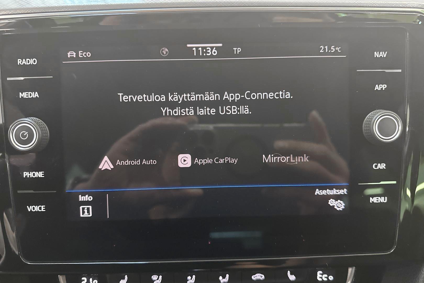 VOLKSWAGEN PASSAT 2019