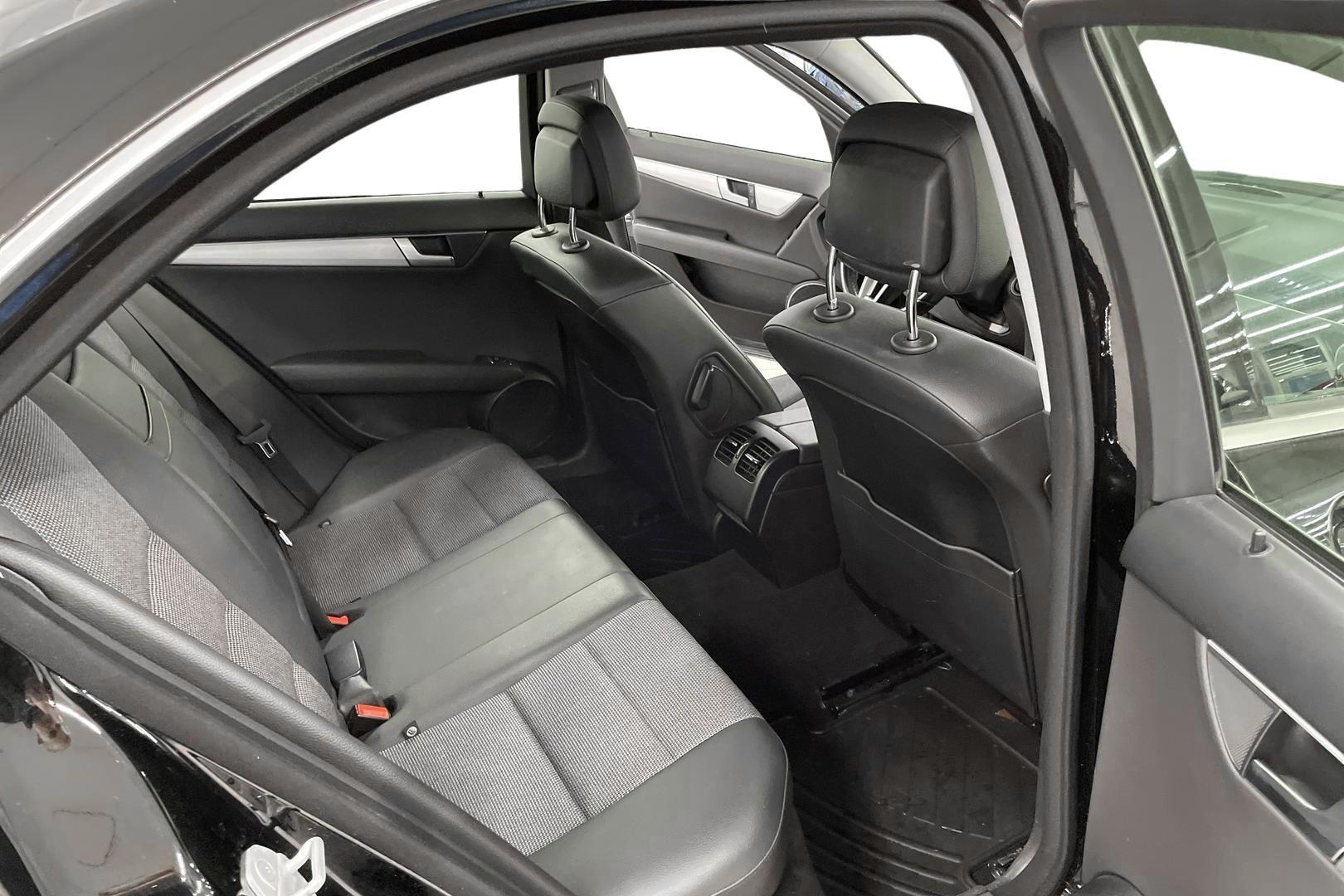 MERCEDES-BENZ C 2014