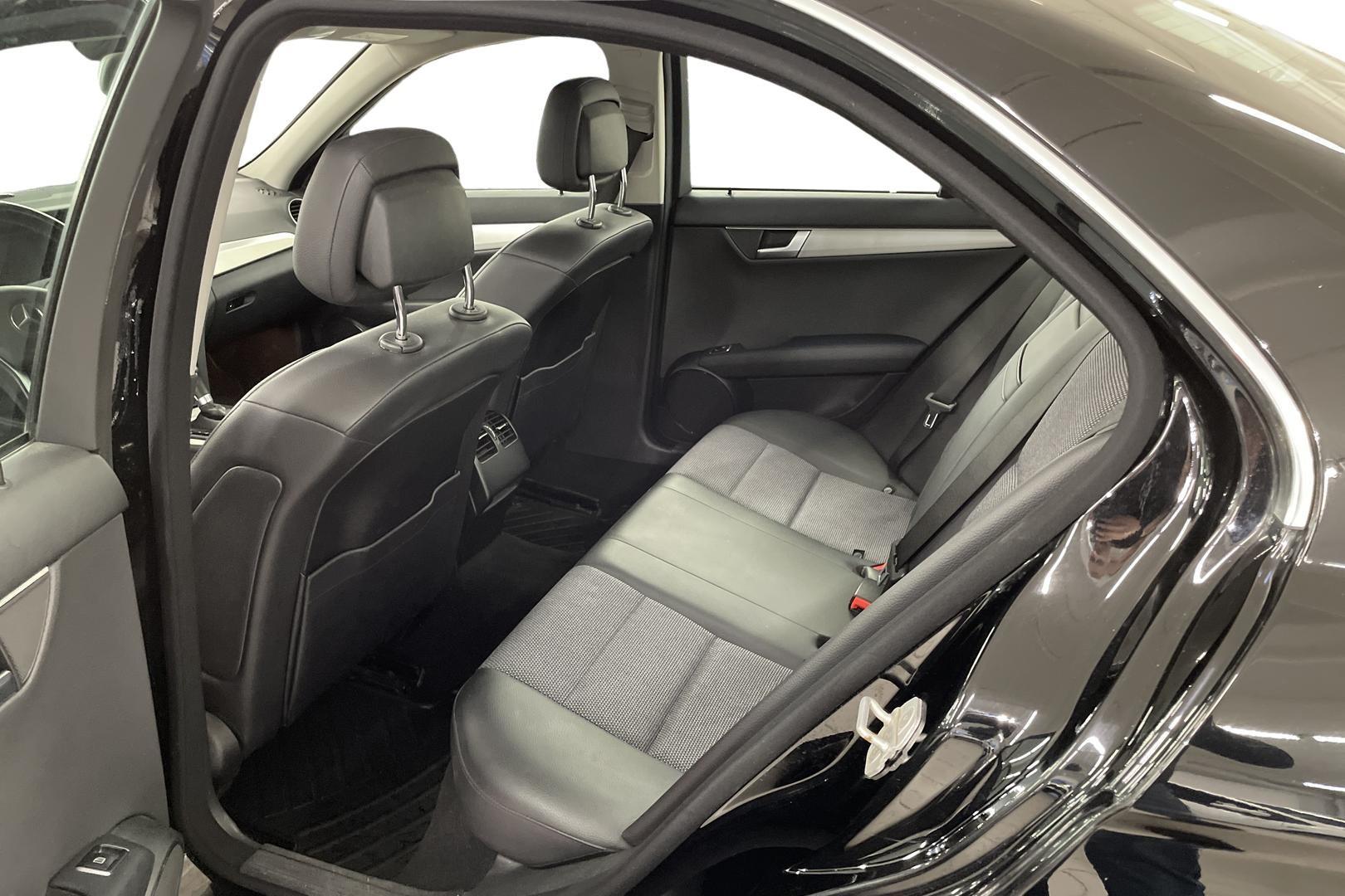 MERCEDES-BENZ C 2014