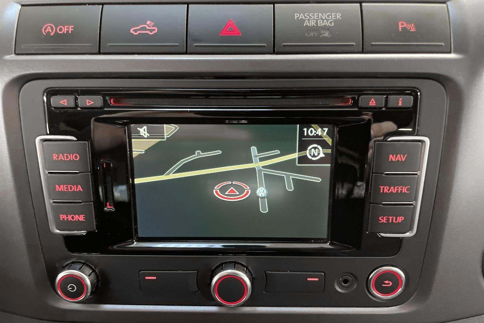 VOLKSWAGEN Amarok 2014
