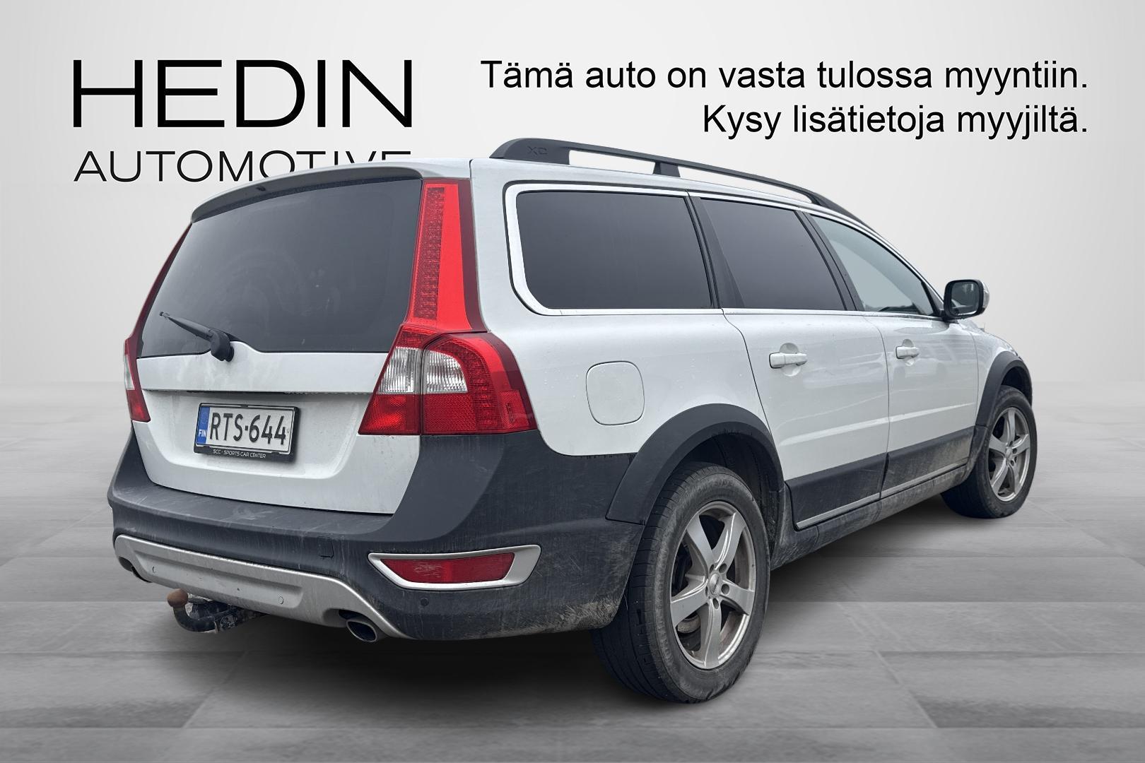 VOLVO XC70 2013