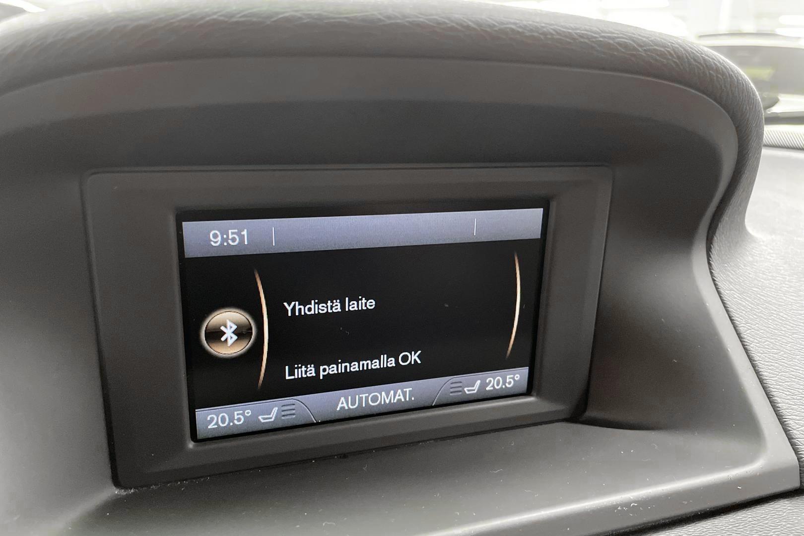 VOLVO XC70 20