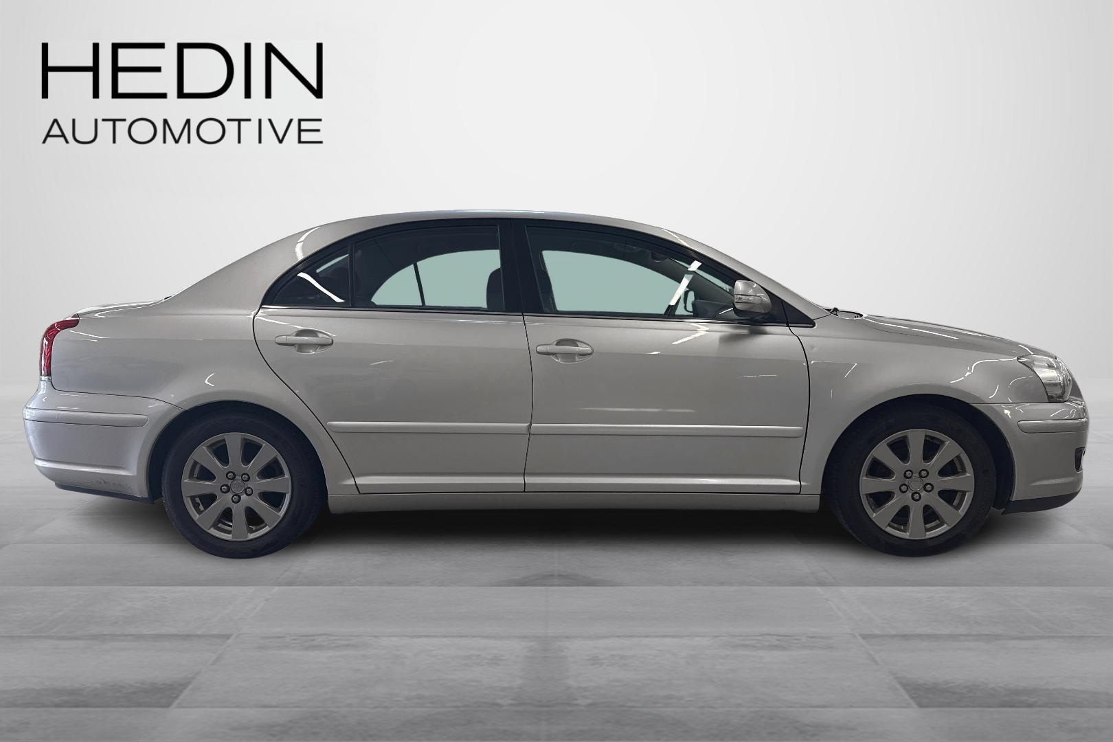 TOYOTA AVENSIS 2008