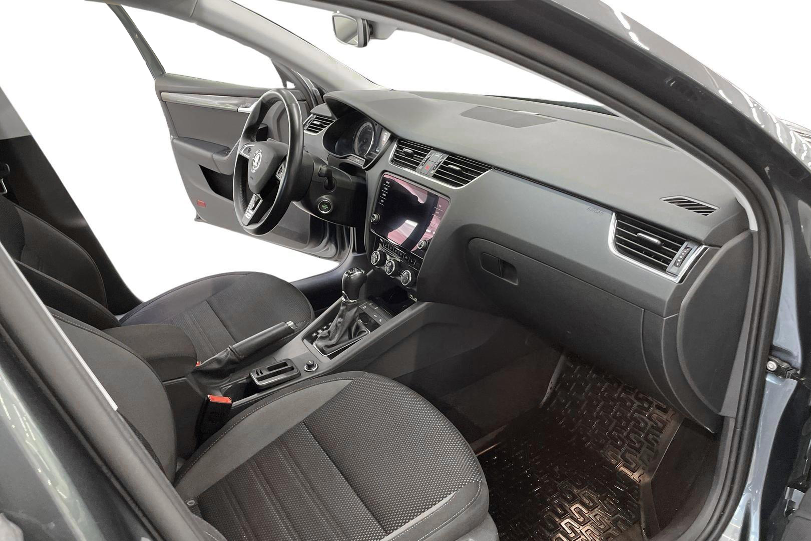 SKODA OCTAVIA 2020