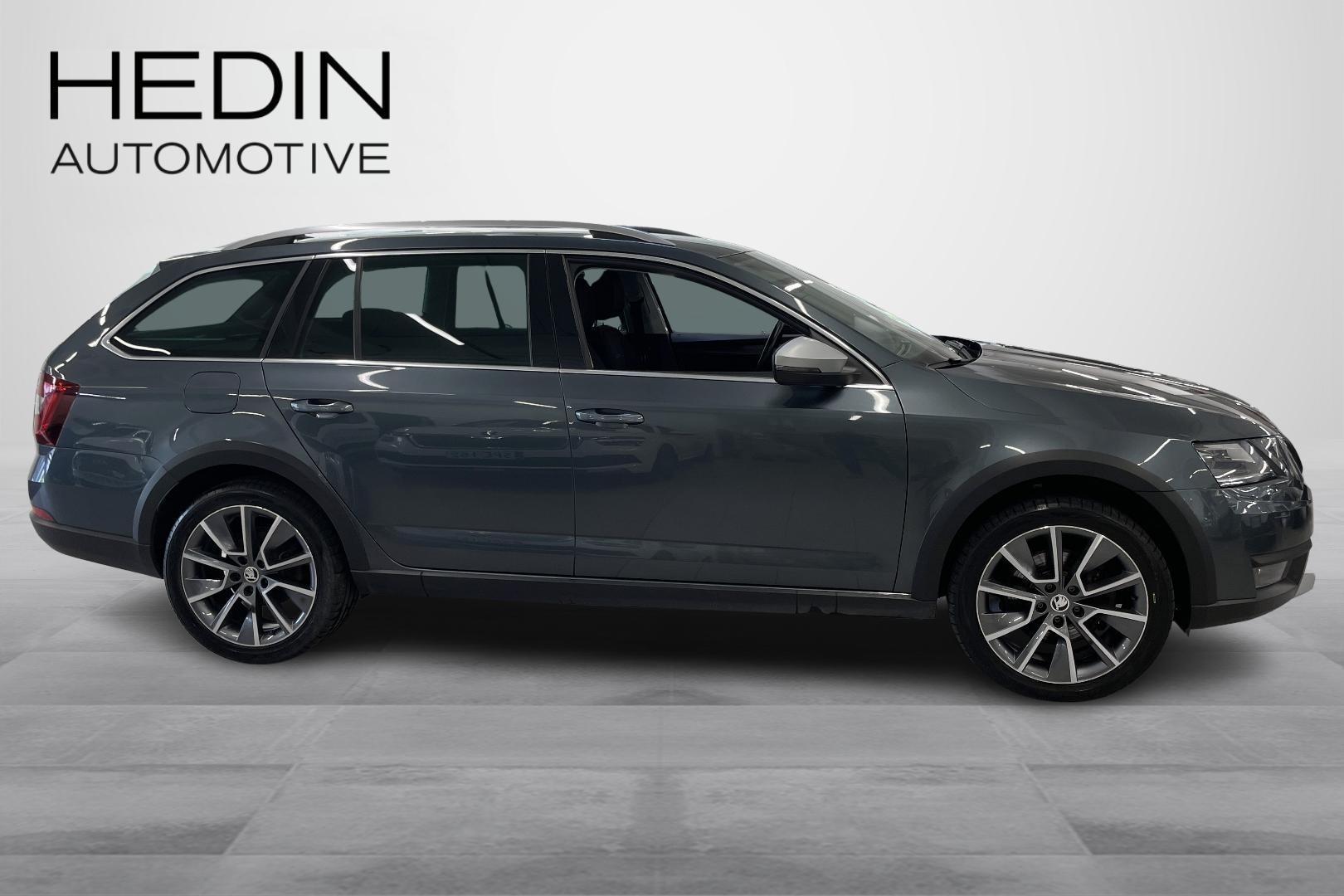 SKODA OCTAVIA 2020