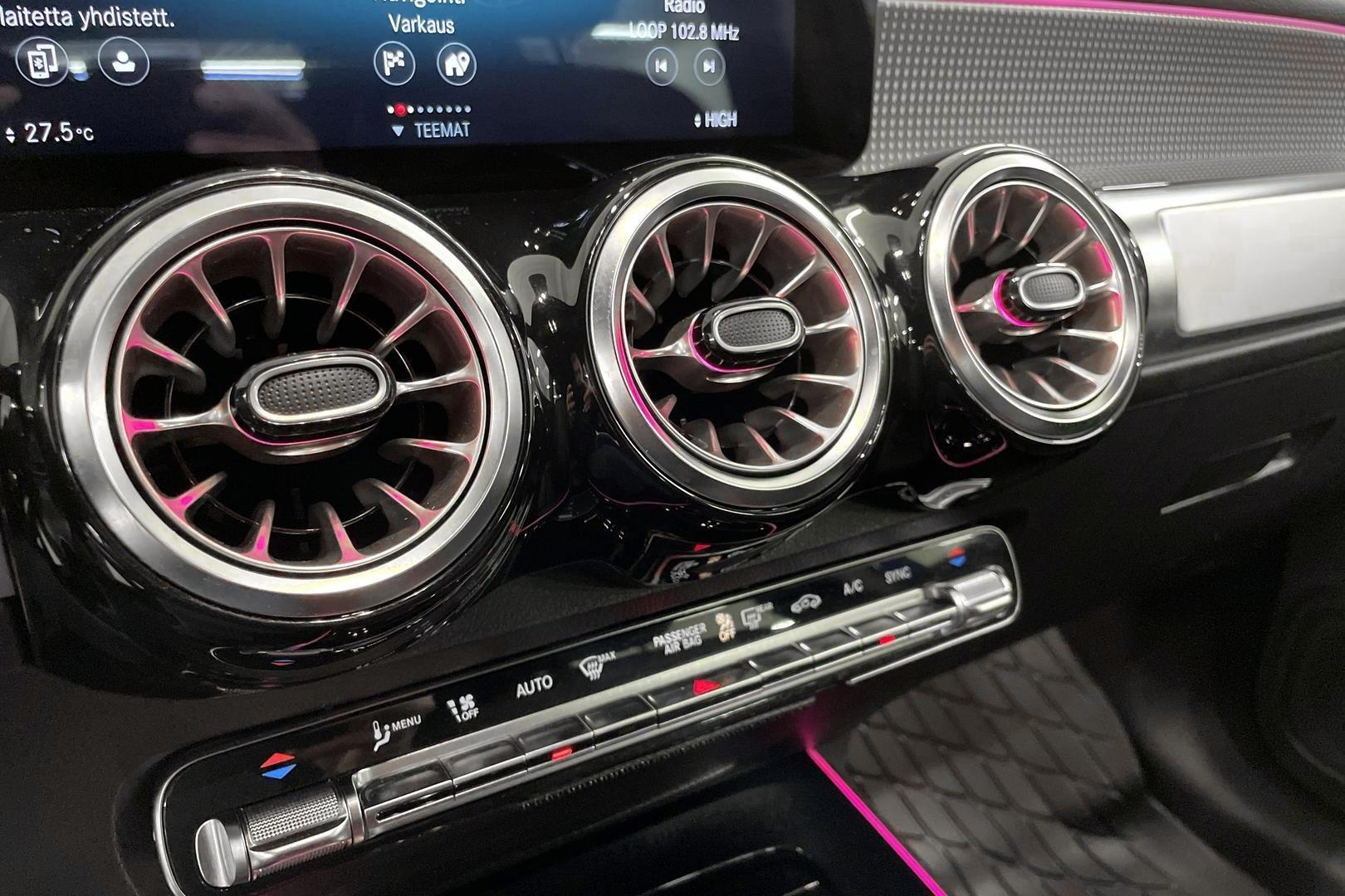 MERCEDES-BENZ GLB 2021