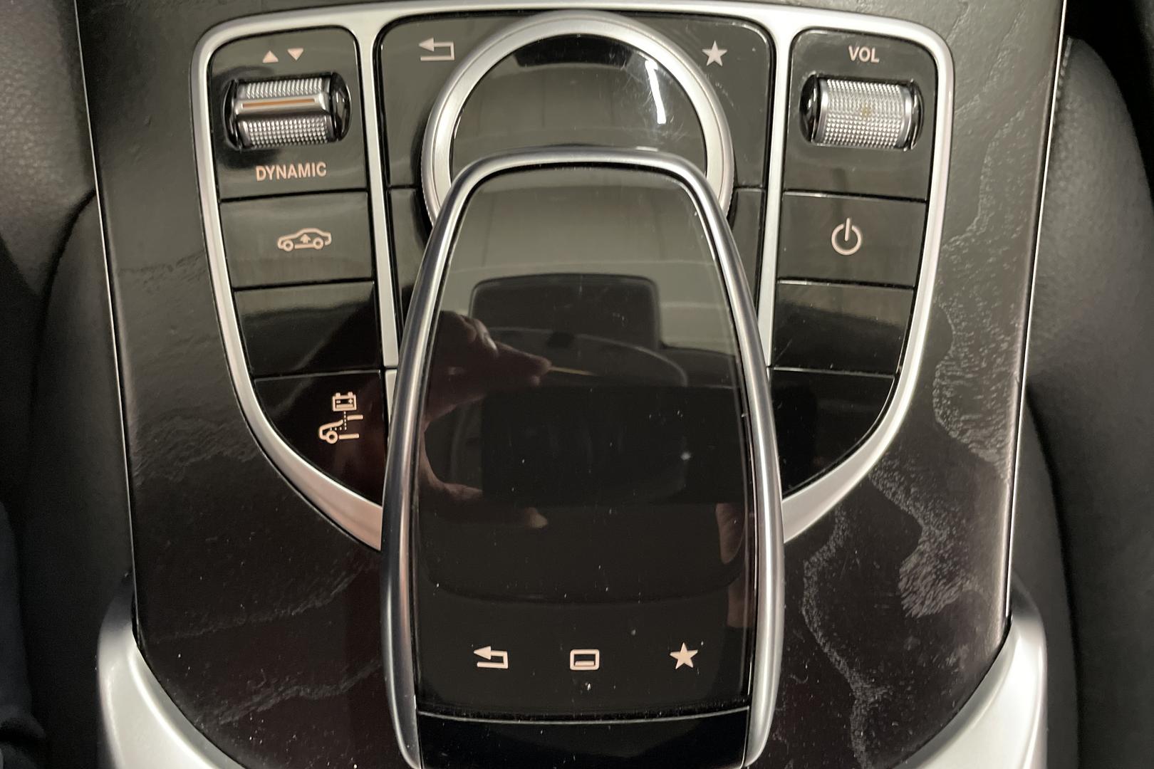 MERCEDES-BENZ C 2016