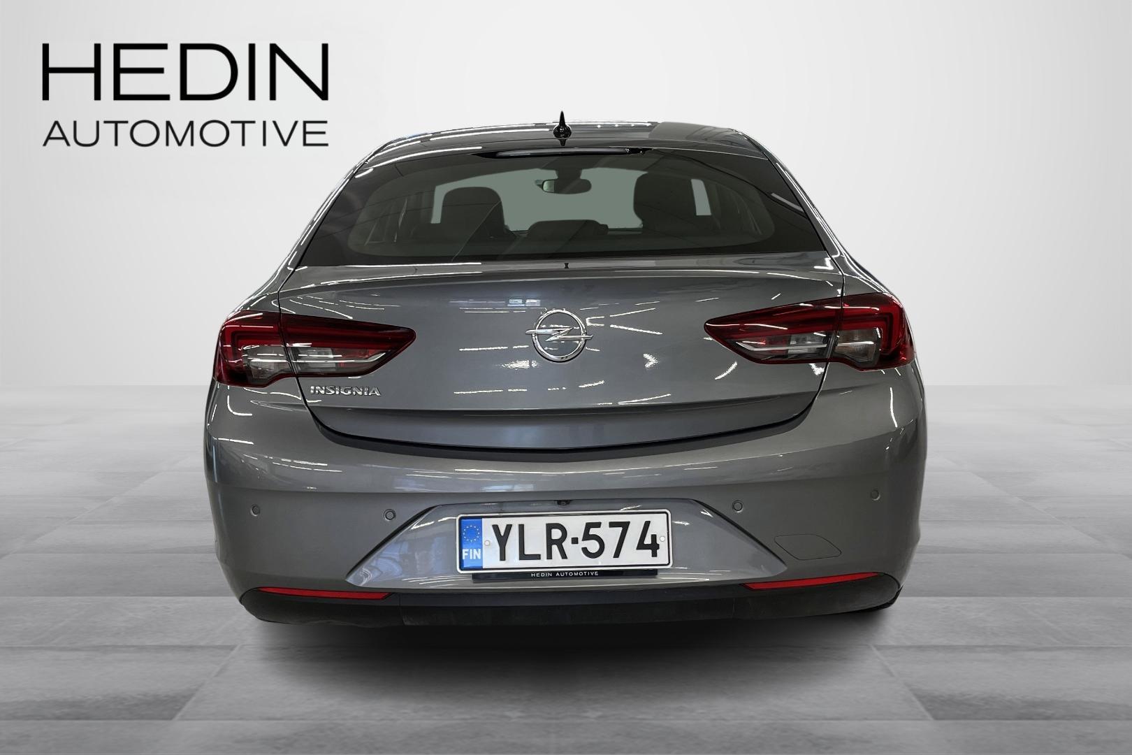 OPEL INSIGNIA 2020
