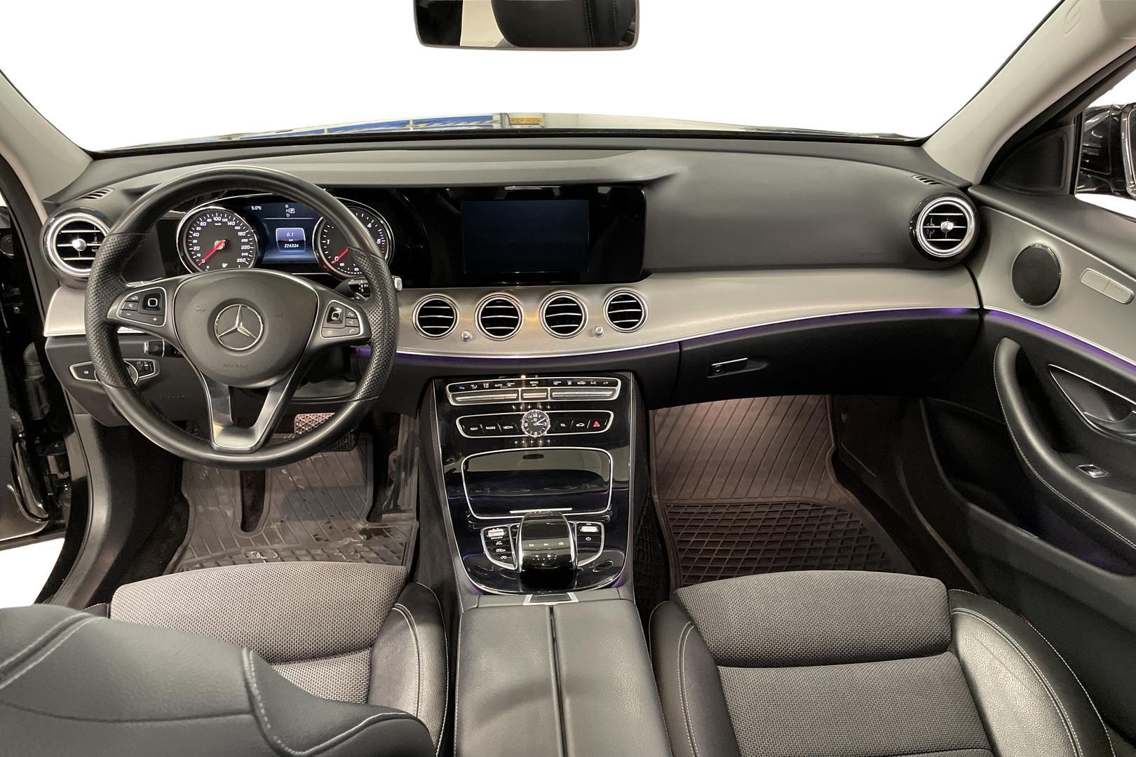 MERCEDES-BENZ E 2017