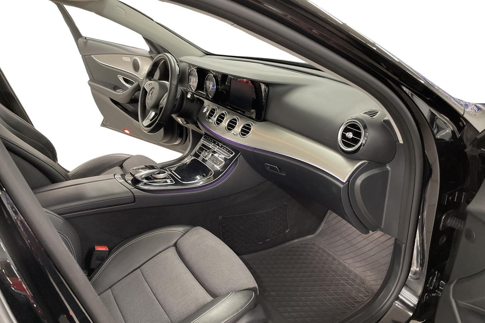 MERCEDES-BENZ E 2017