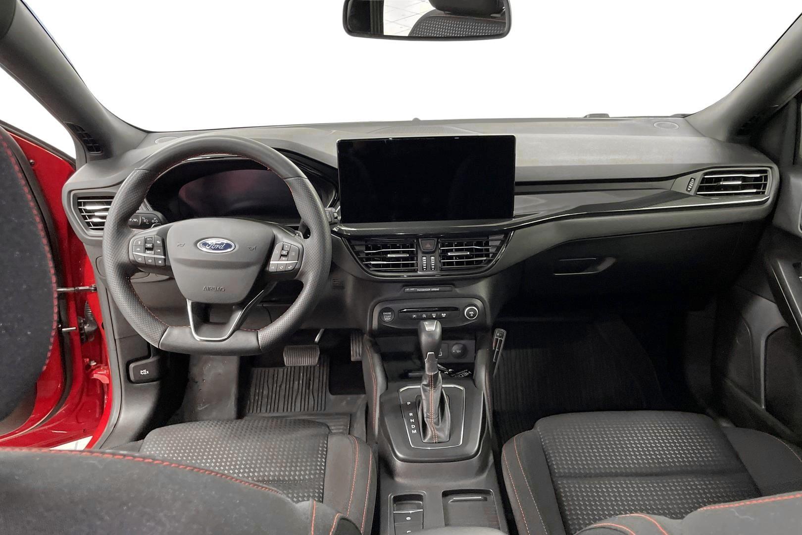 FORD FOCUS 10