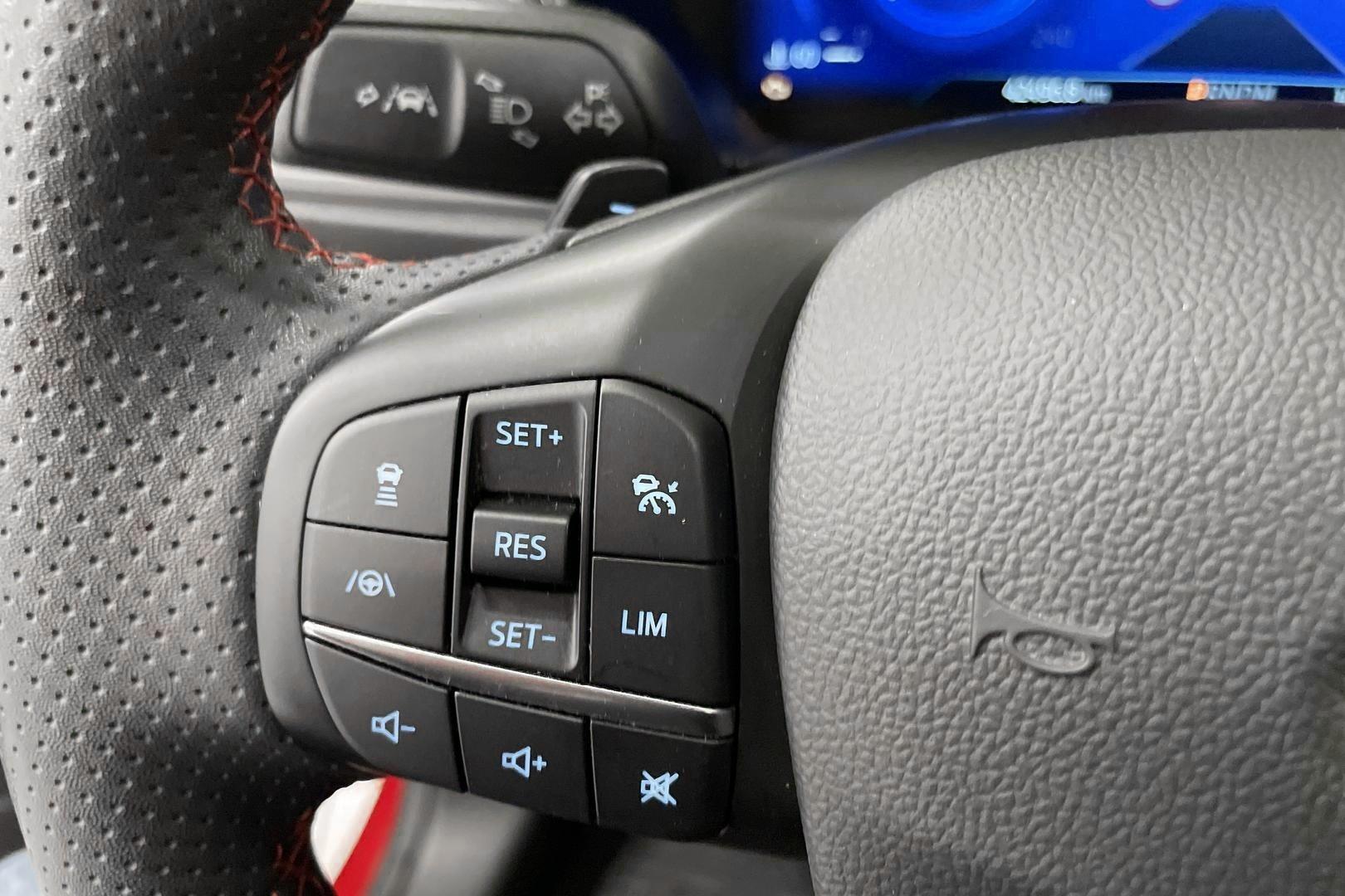 FORD FOCUS 16