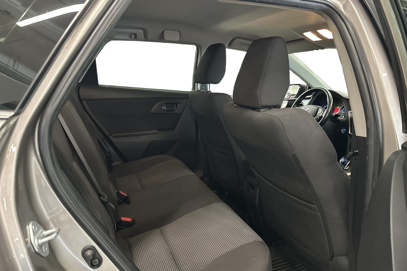 Toyota Auris 2013