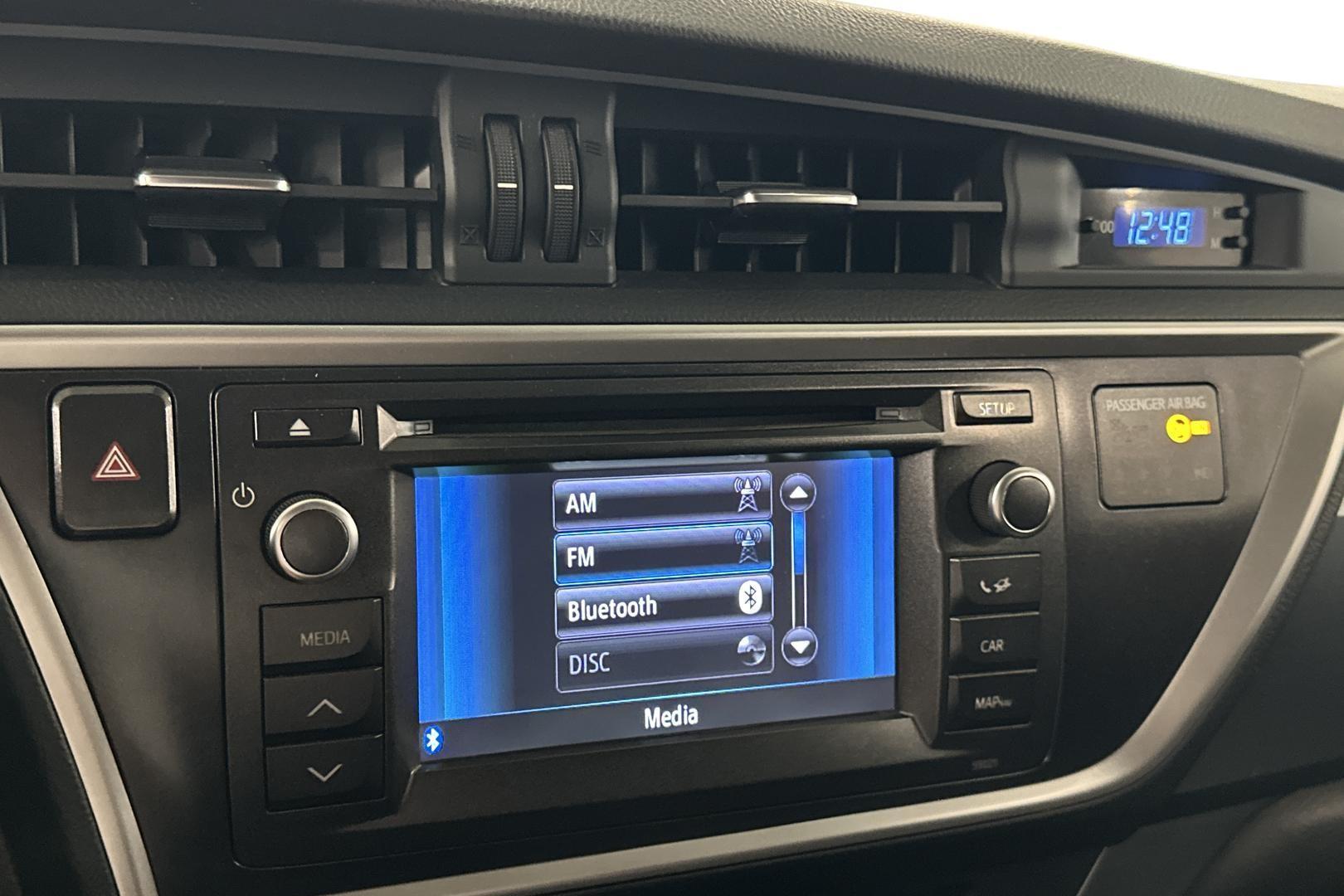 Toyota Auris 2013