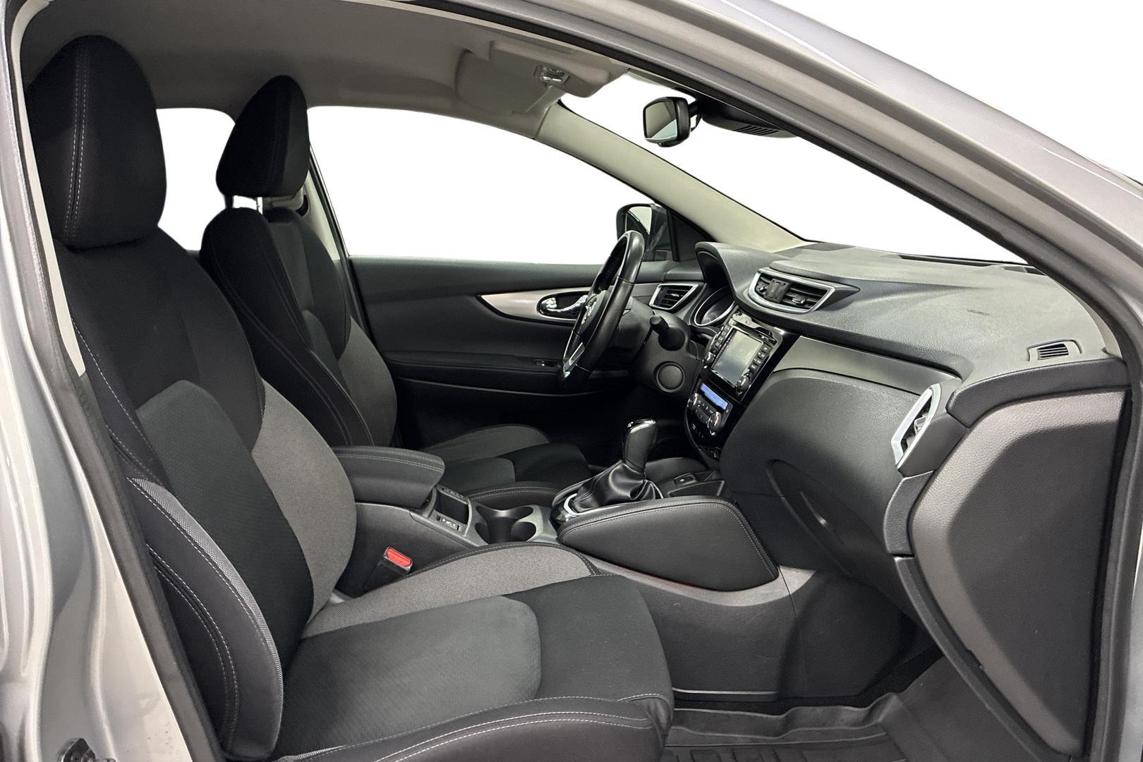 NISSAN Qashqai 2018
