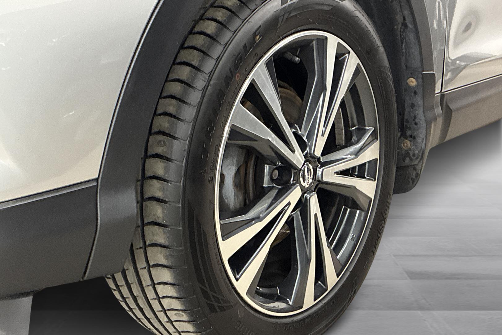 NISSAN Qashqai 2018