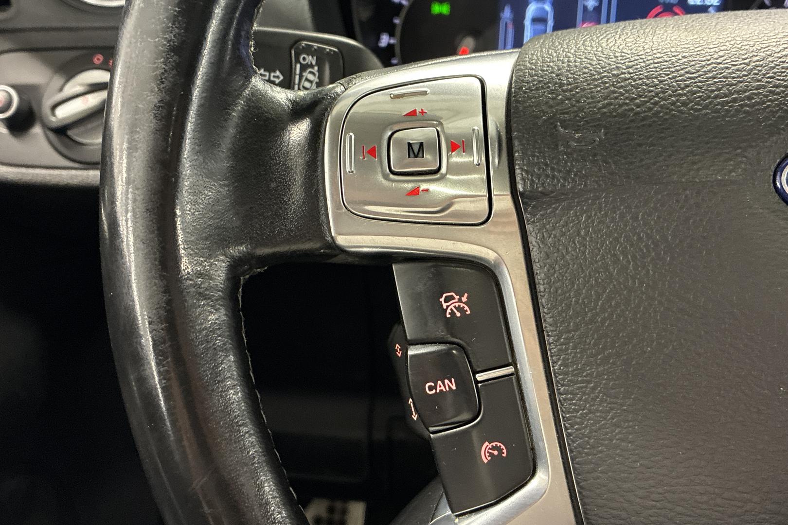 Ford S-Max 2012